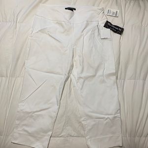 White pants petite style size 10